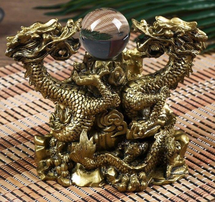 Статуэтка  "Драконы с шаром" 12х10,5х15 см